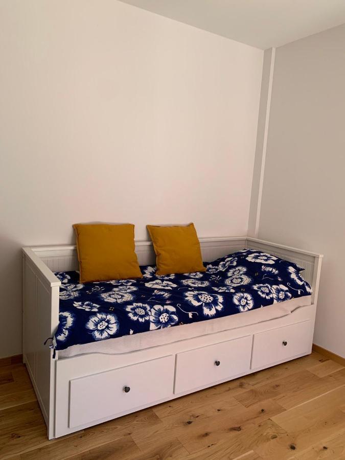 Lovely Studio Appartment With Patio Near The Sea Копер Экстерьер фото